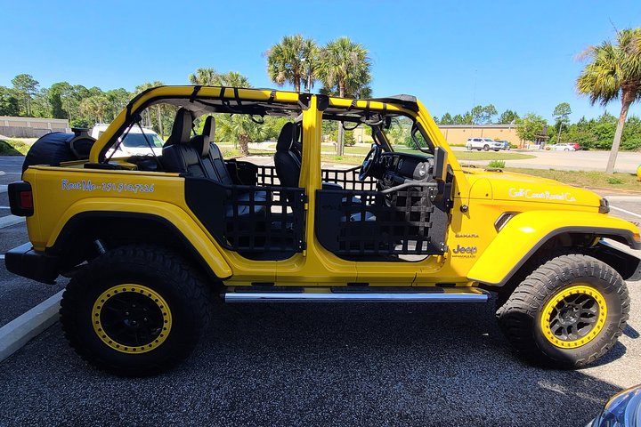 4-Door Convertible Jeep Rental in Orange Beach - Photo 1 of 6